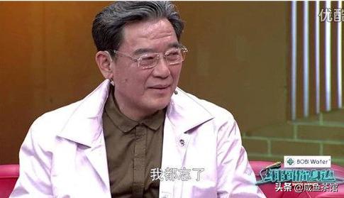 演员李立群真的是侯耀华徒弟吗？你怎么看这件事？